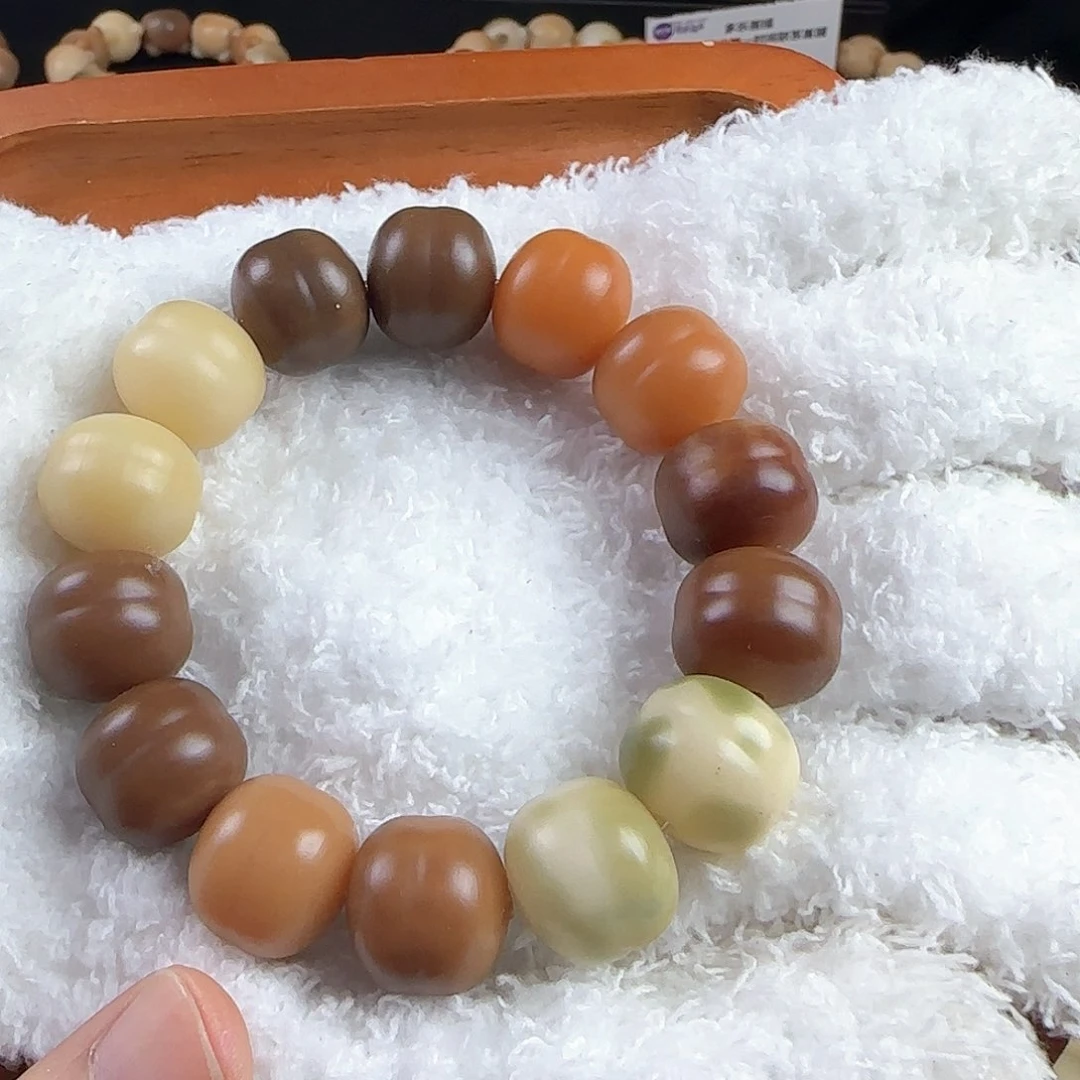 菩提根/象牙果手串生**限瑕疵汉堡手串一条