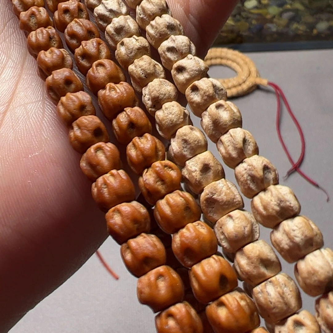 L***h柏香籽/百香籽吊坠A7