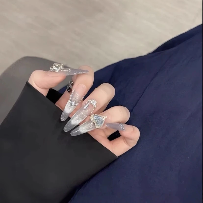 【雾里探花】猫眼爆闪冰透纯手工穿戴甲轻奢高级感精品钻微笑法式