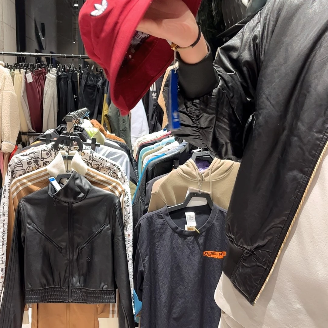 涤纶帽子             4444