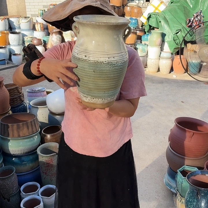 口20高32瑕疵一个盆子。