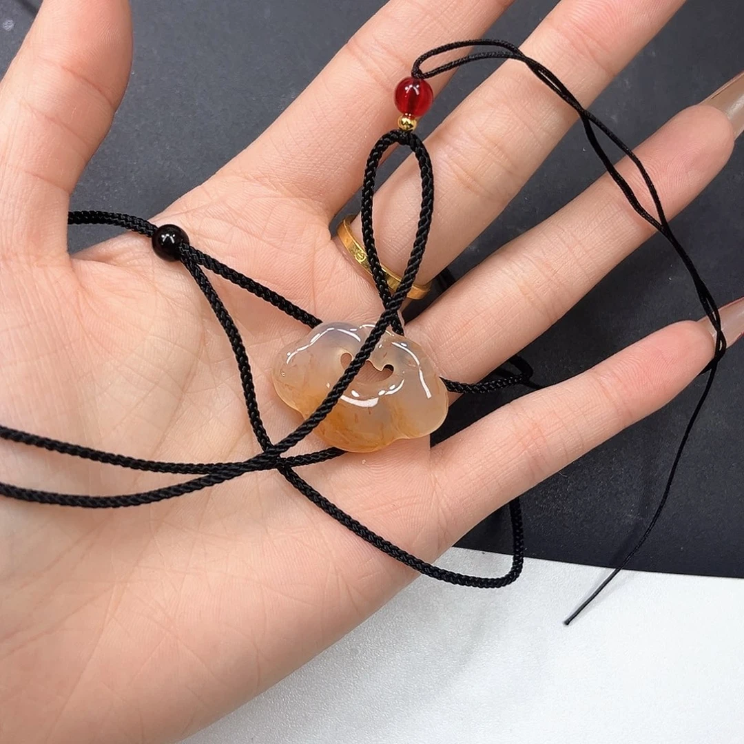 玛瑙/玉髓手镯未镶嵌打**～