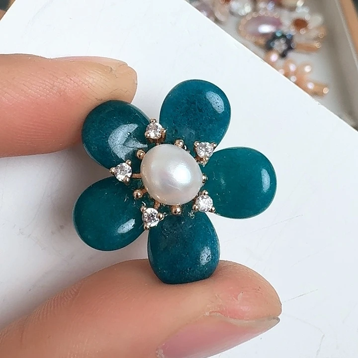 淡水珍珠胸针未镶嵌