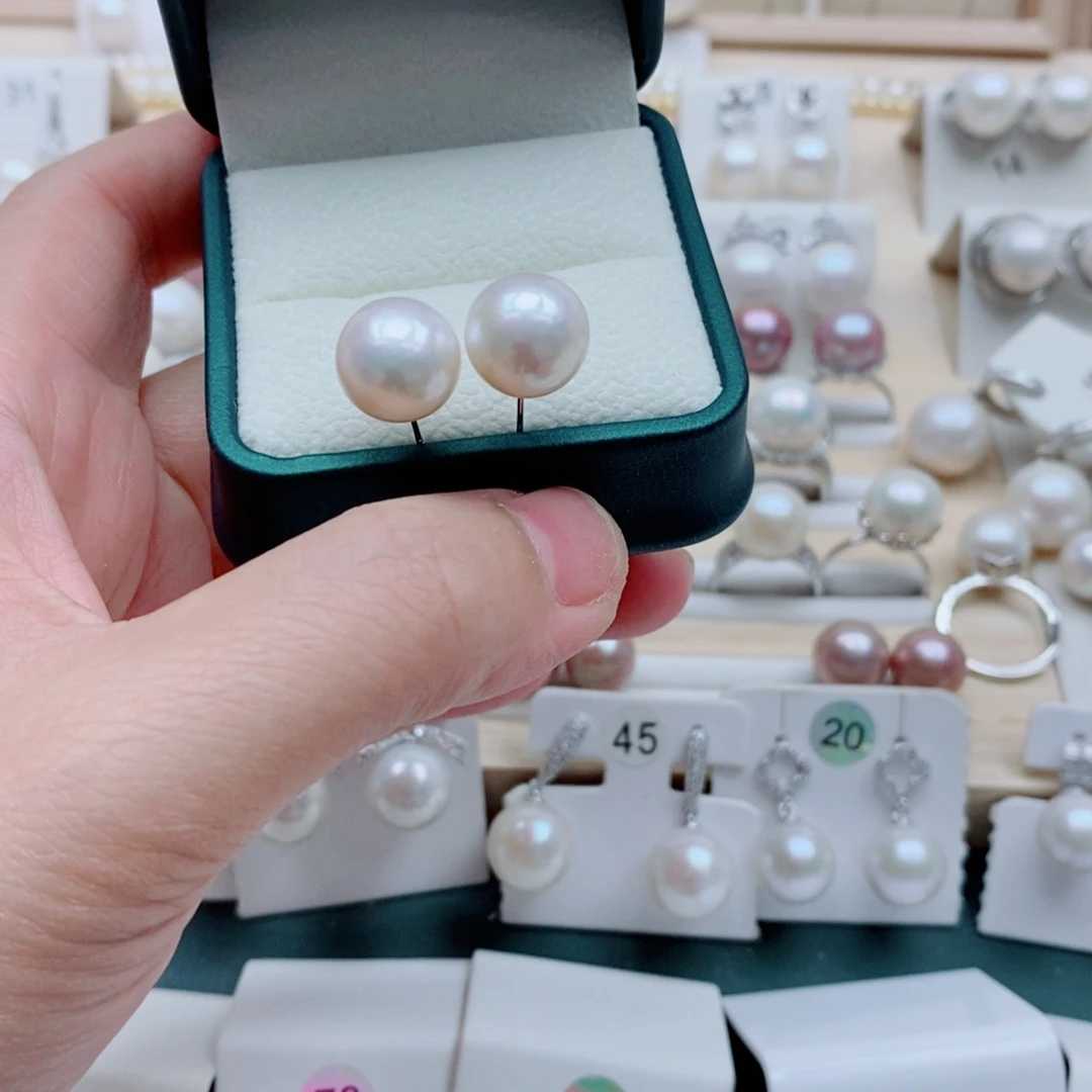 乐***夏银S925镶嵌吊坠(赠链)淡水珍珠