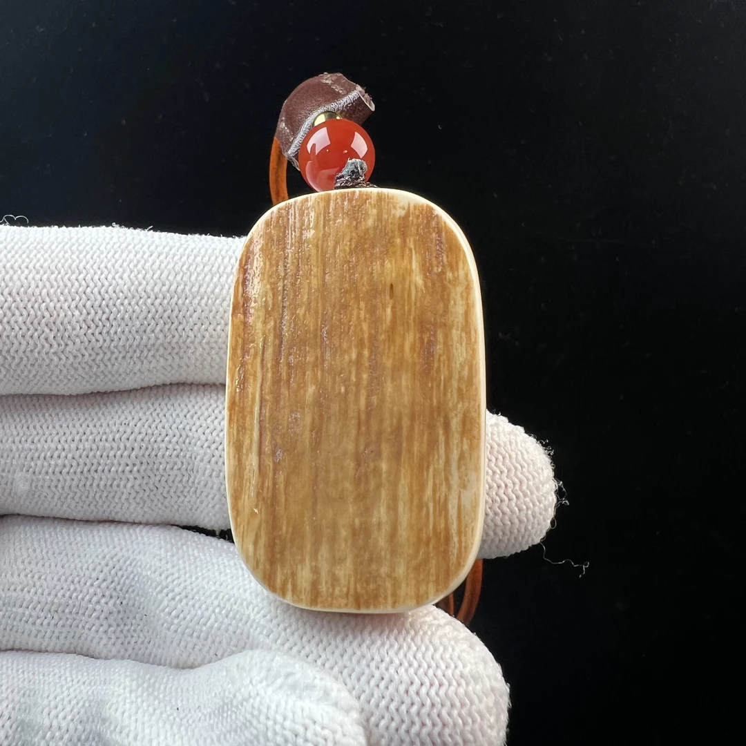 P1661天然猛犸牙金皮 肥皂无事牌 25*40*16mm支持鉴定 假一罚四