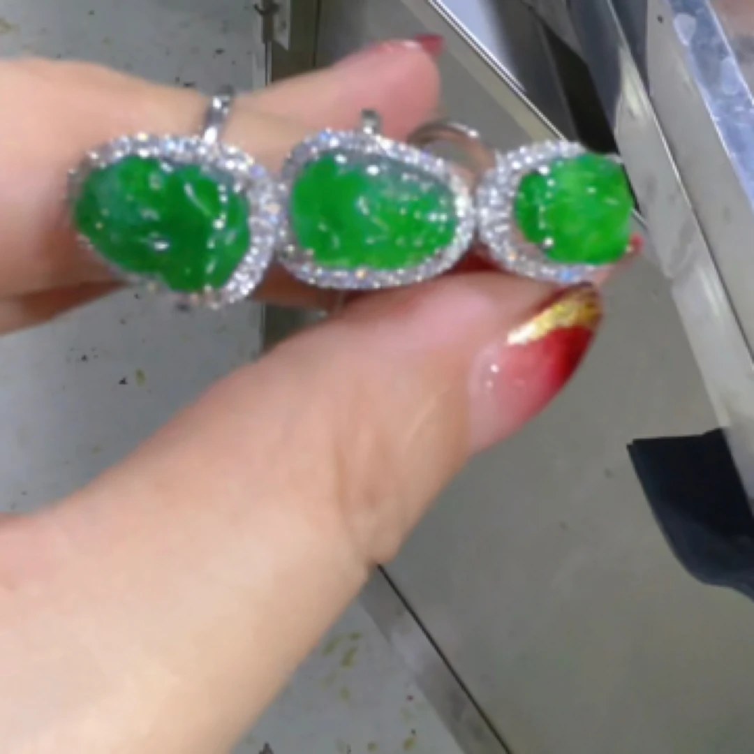 天然A货翡翠（多样性发货拍一件发件）