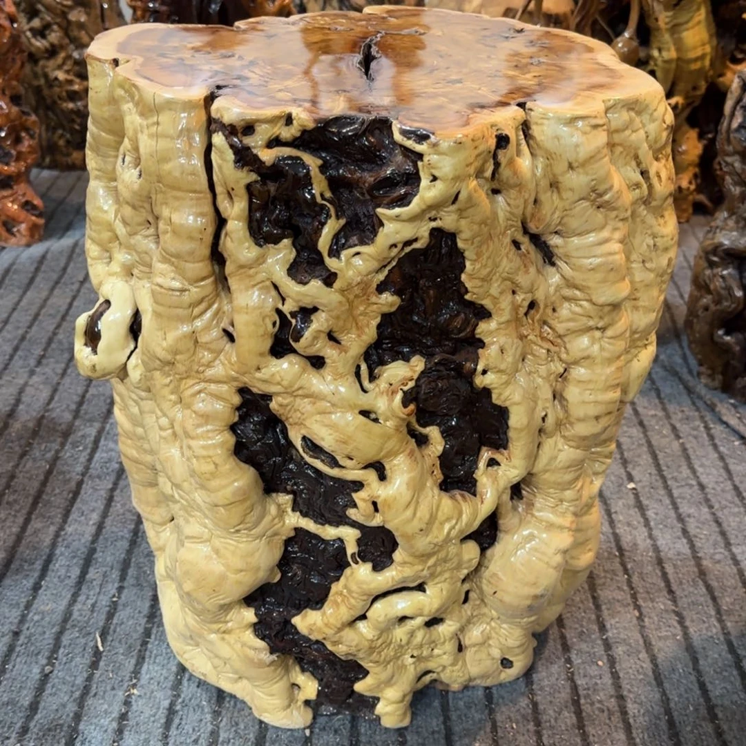 陈***爱龙纹鸡心枣木手工艺品
