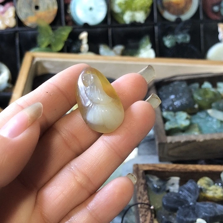 岫玉未镶嵌岫玉挂件