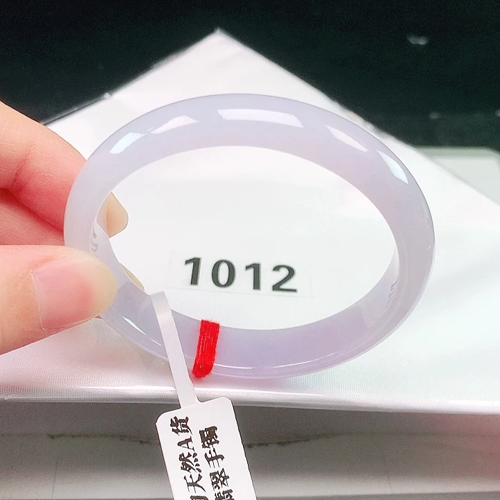 翡翠未镶嵌手镯（贵妃镯）1012