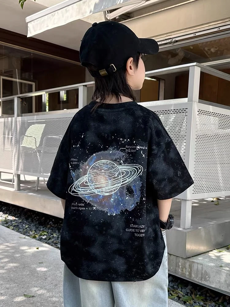 2025新款男童短袖T恤夏季儿童扎染痞帅纯棉上衣薄款中小童夏装潮T