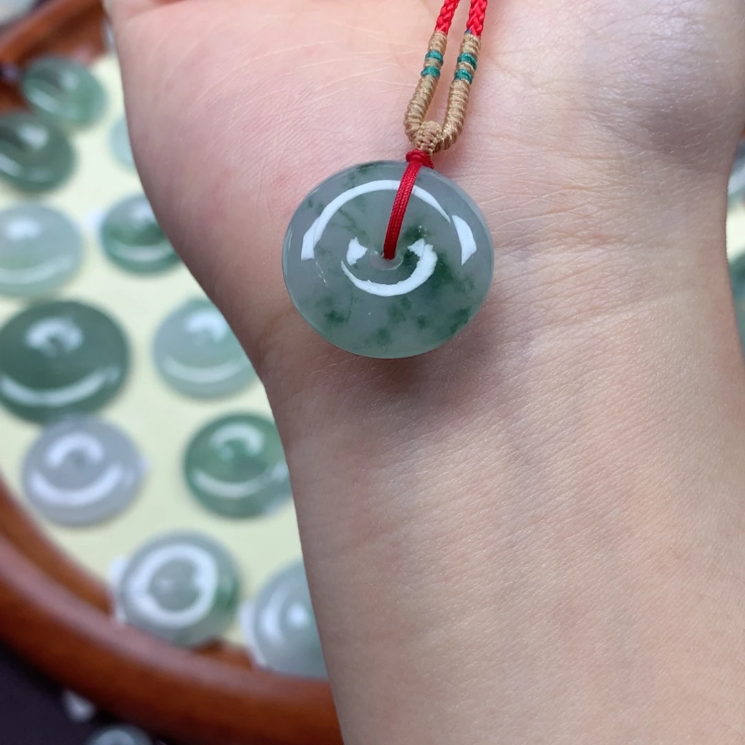 翡翠未镶嵌颈饰吊坠19.9/6.3mm