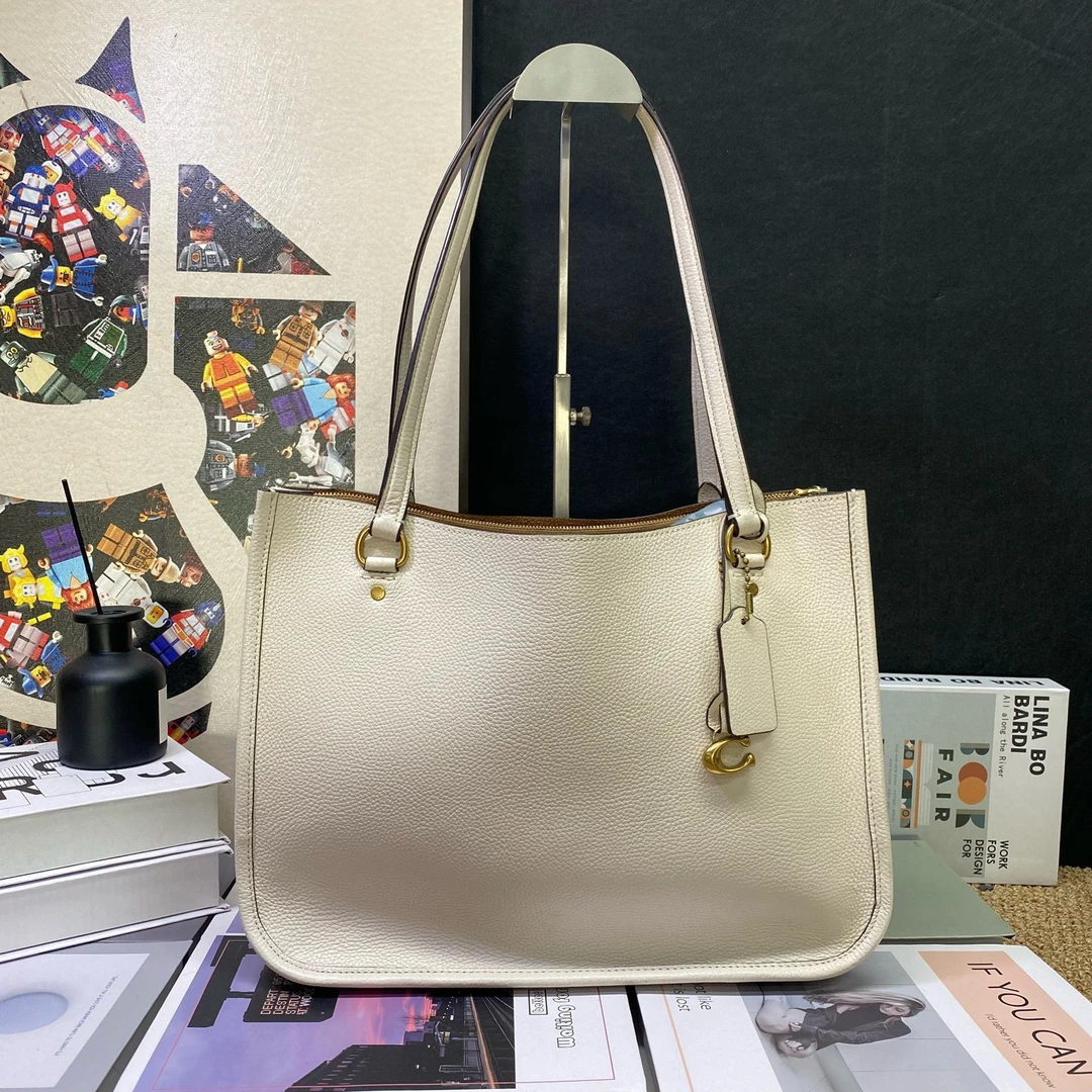 95新 COACH/蔻驰 22588单肩包34*22