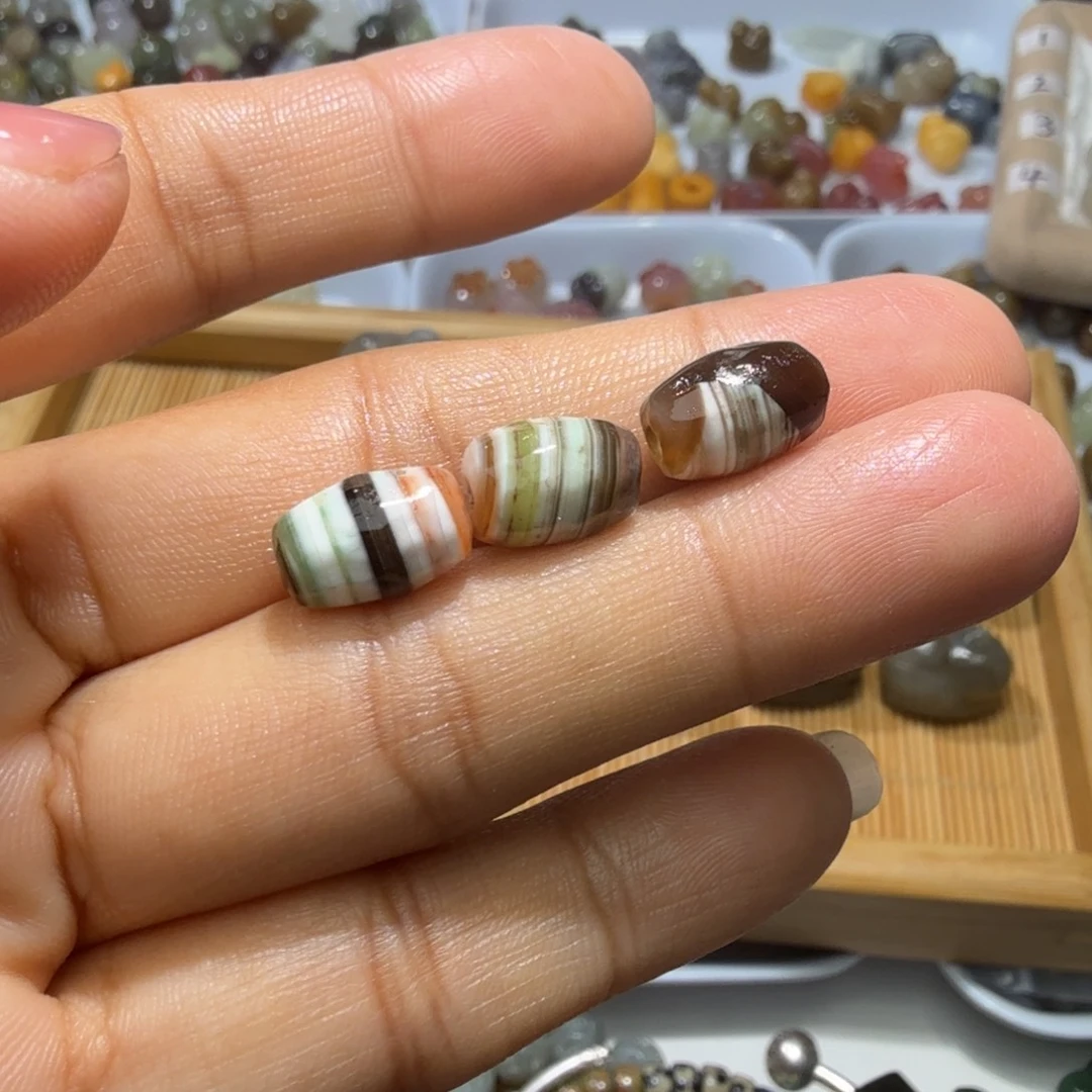 和田玉未镶嵌珠宝奇石