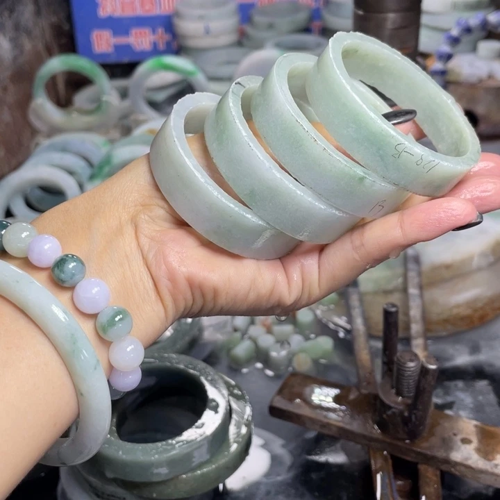 定制翡翠未镶嵌多样性