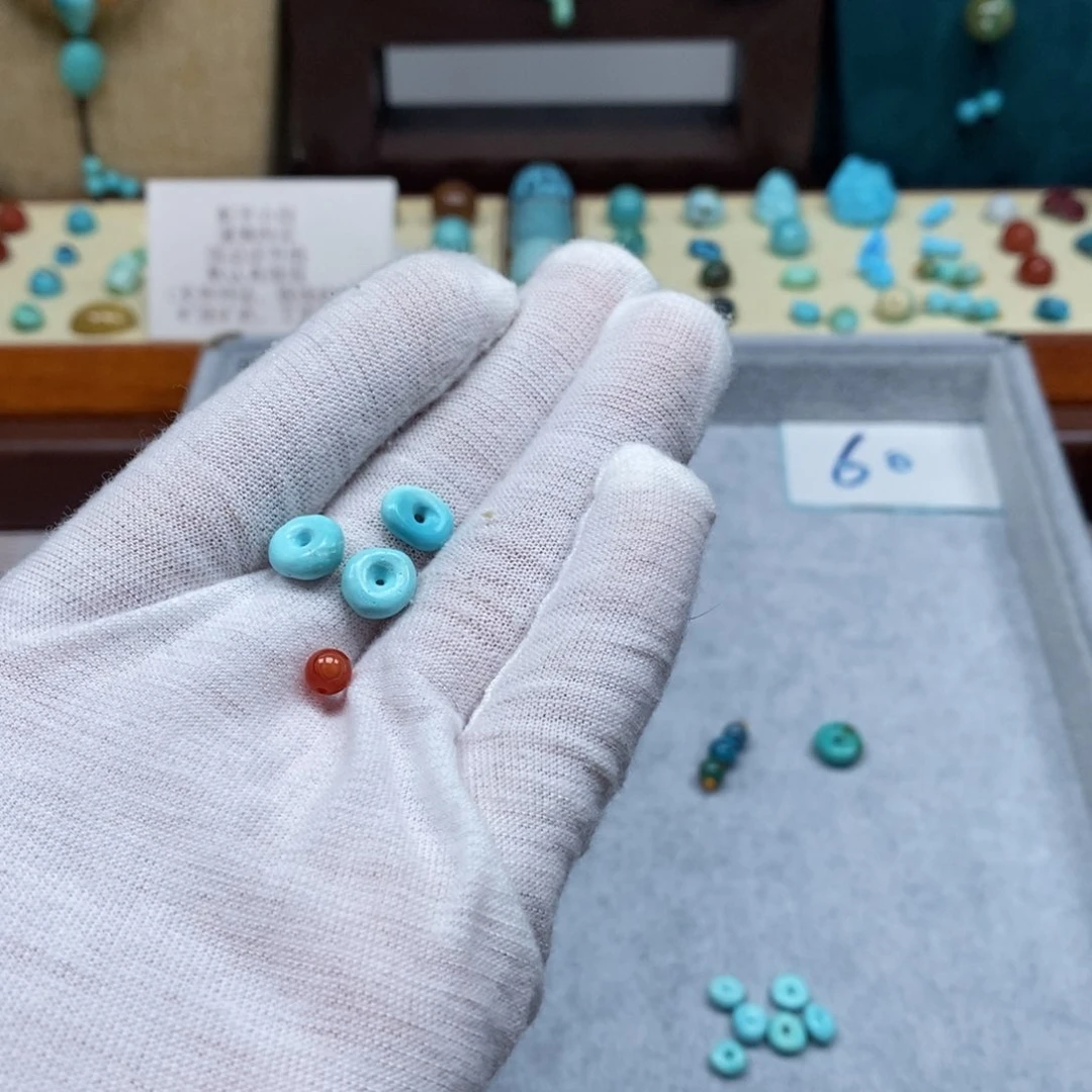 未镶嵌配饰南红玛瑙