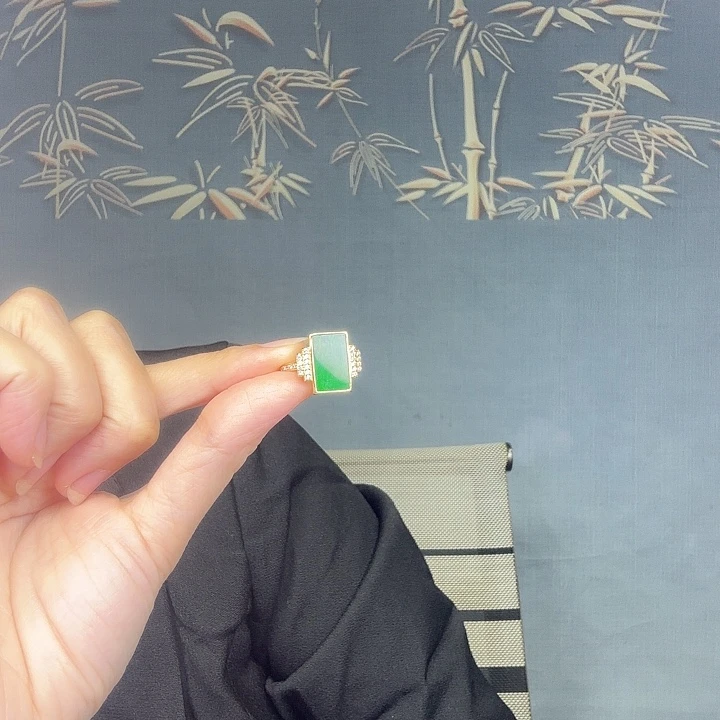 翡翠银S925镶嵌戒指特价