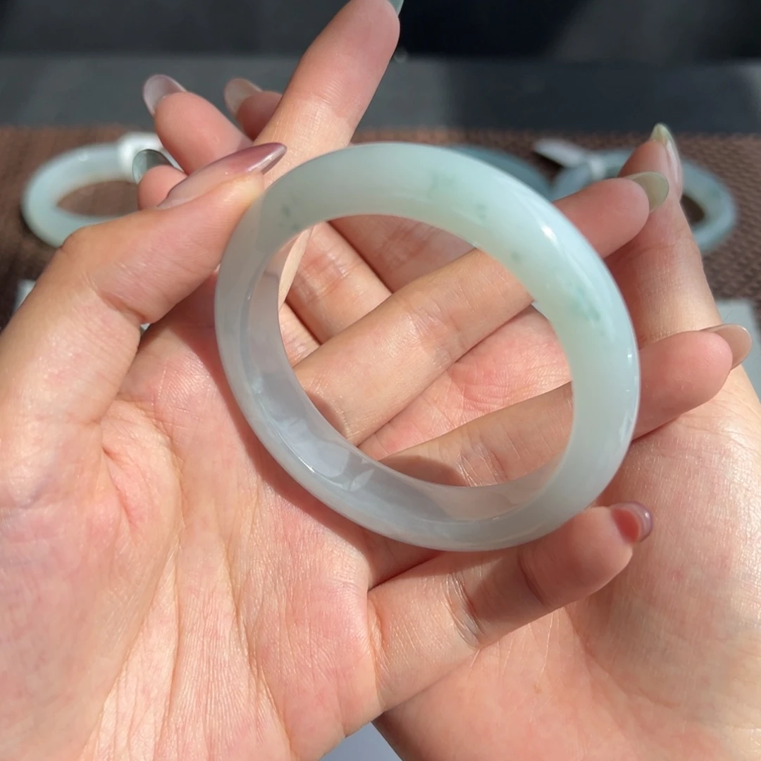 翡翠手镯未镶嵌4号 52.6