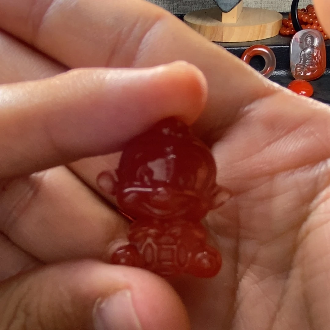 未镶嵌南红玛瑙珠宝奇石吊坠