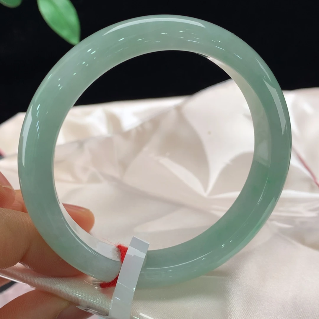 开***喵翡翠未镶嵌手镯0334