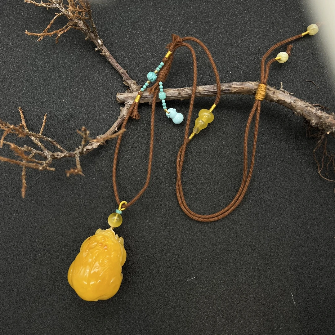 【润家原创】天然琥珀蜜蜡42*32mm焦皮料葫芦雕刻件吊坠22.3g#6849