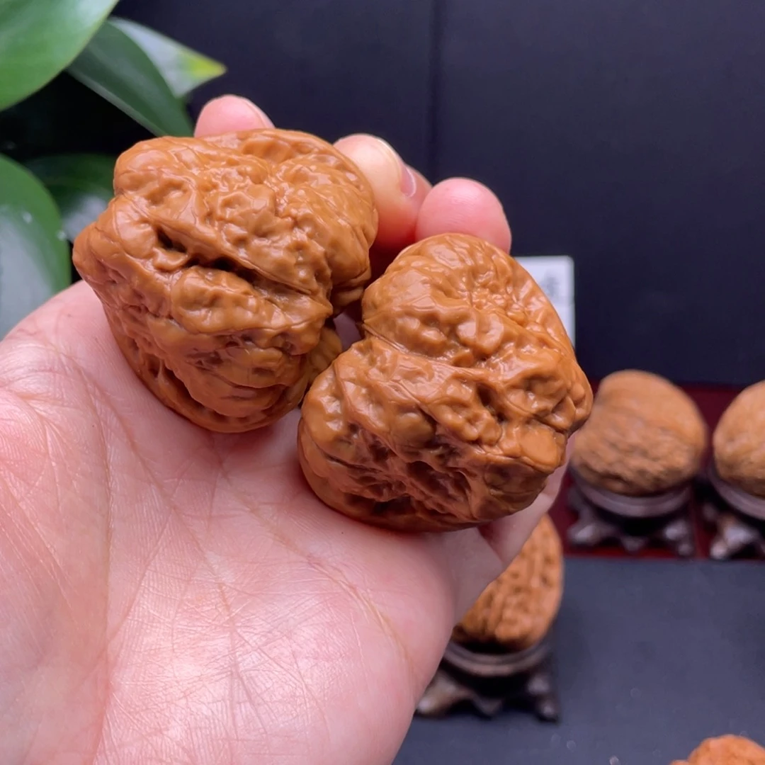 文玩核桃吊坠啦*煜48肚45边蛤蟆头