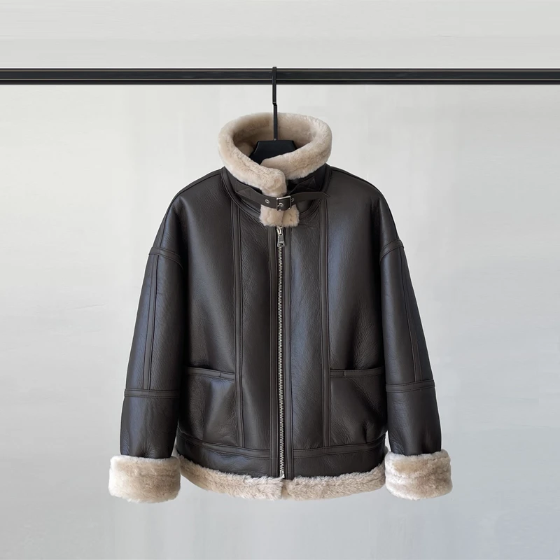JL2533皮毛一体外套女短款真皮羊羔毛机车大口袋系带皮草