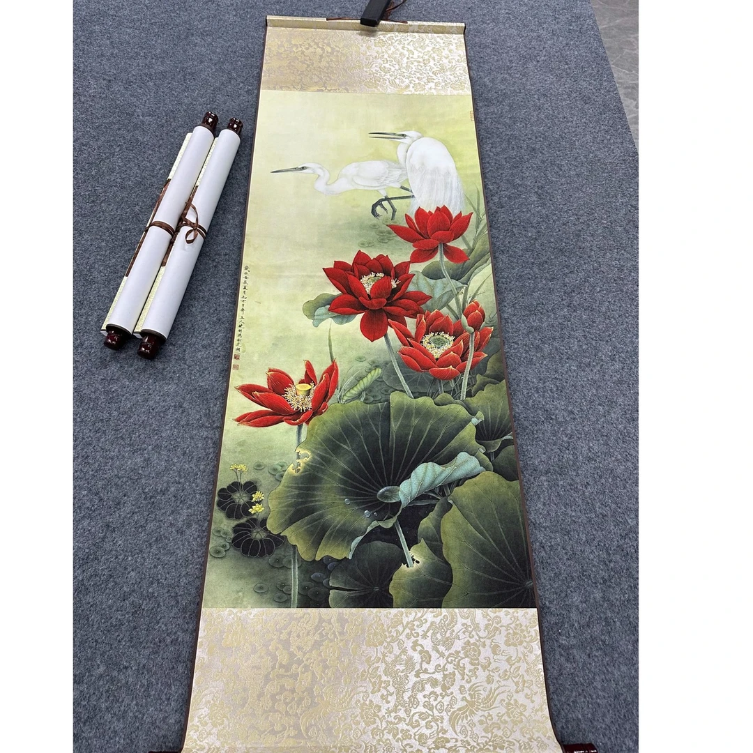 B81精装140*45《红荷双鹭》居家软装卷轴画