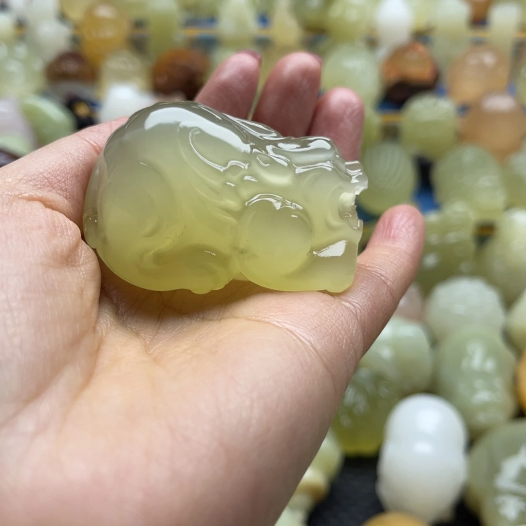 天然雕刻桌面小摆件