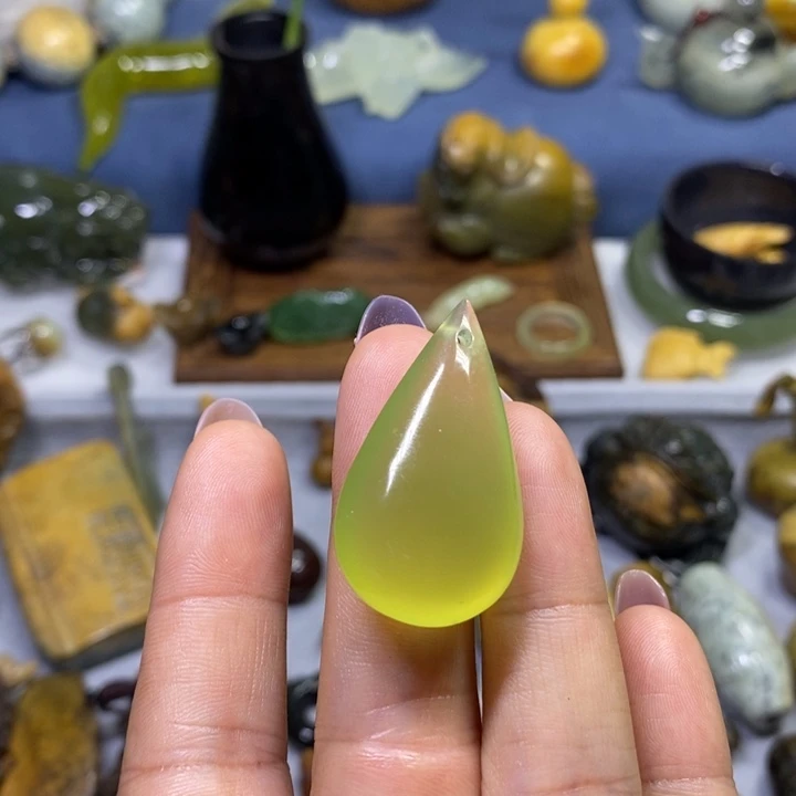 蛇纹石玉未镶嵌岫玉