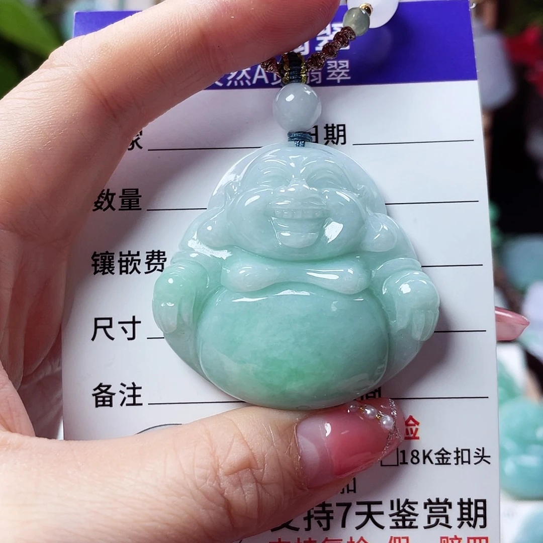 翡翠未镶嵌颈饰佛公63