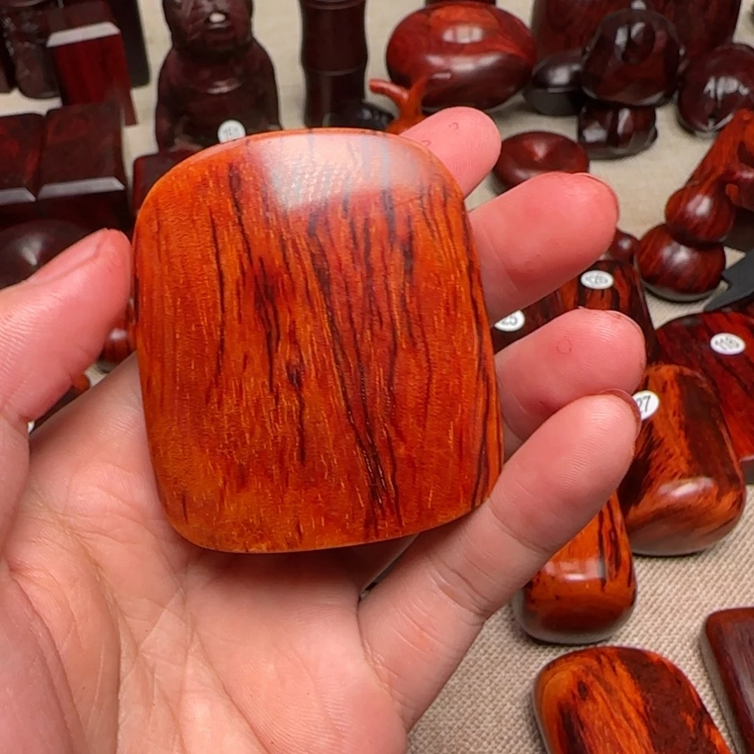 檀香紫檀（小叶紫檀）