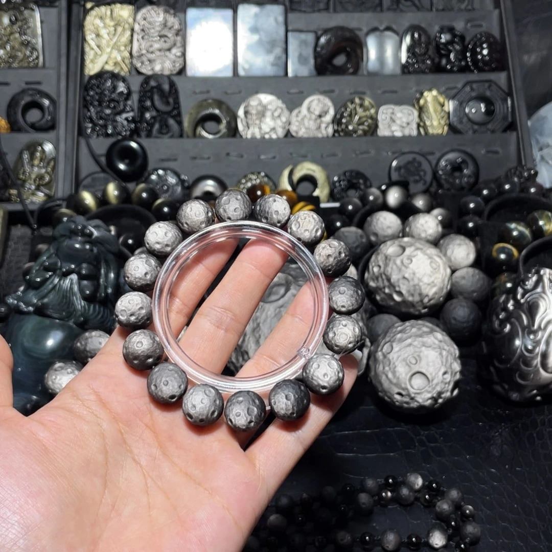 黄****黑曜岩未镶嵌珠宝奇石