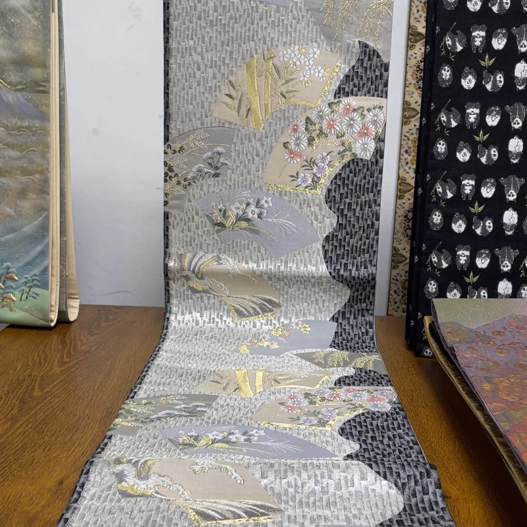 织绣织锦技艺高超的