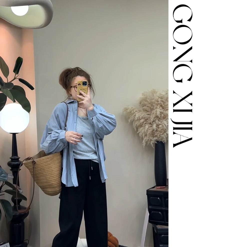 「GONG喜」休闲百搭灯笼袖口袋衬衫