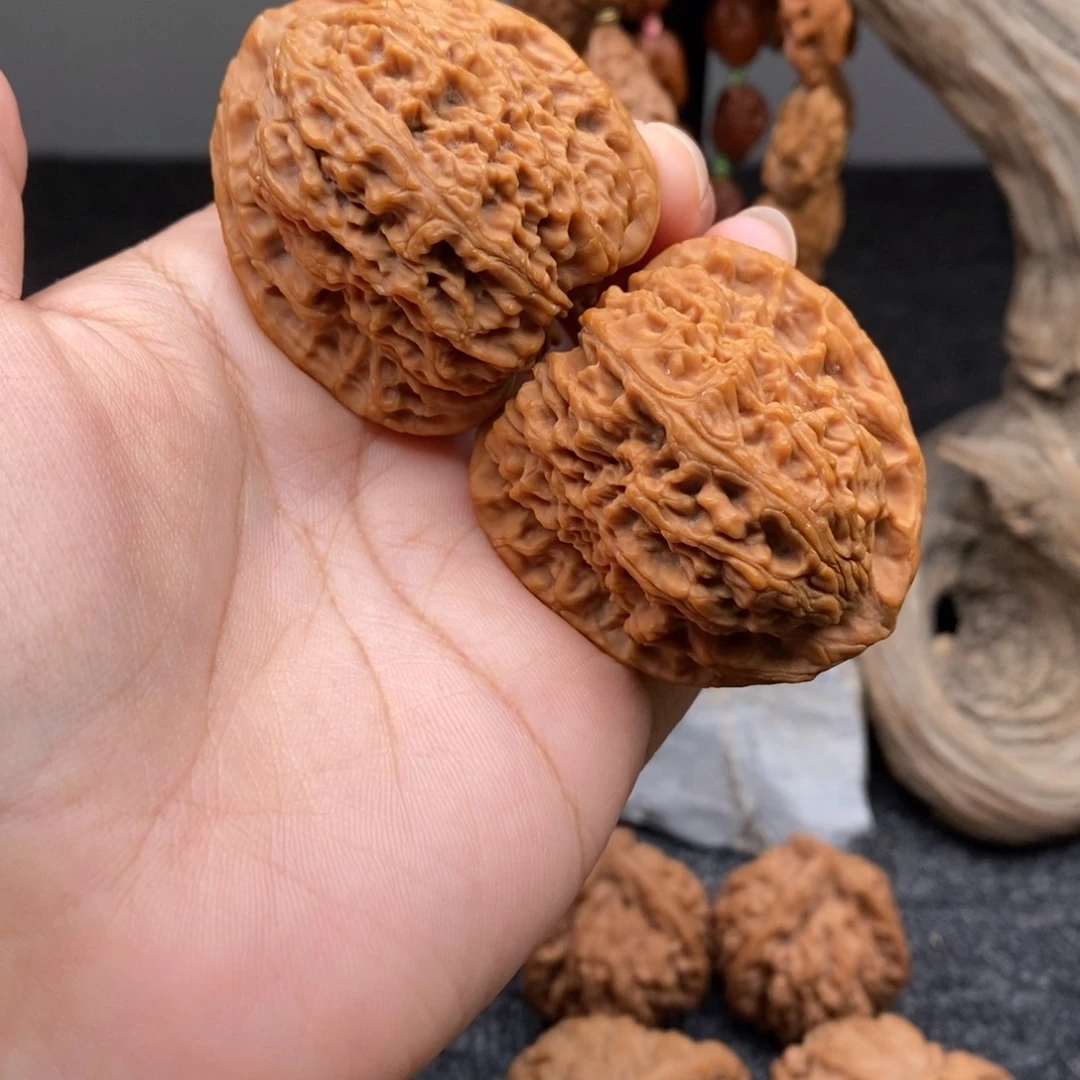 文玩核桃把件42南疆涿鹿