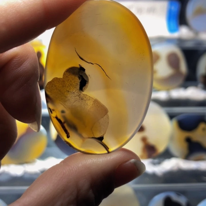 合金玛瑙/玉髓珠宝奇石28