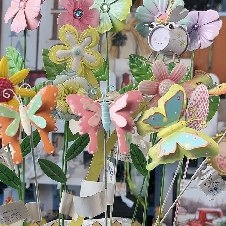 铁艺花插拍一发四