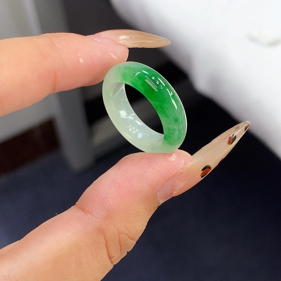 名***.翡翠未镶嵌戒指11号