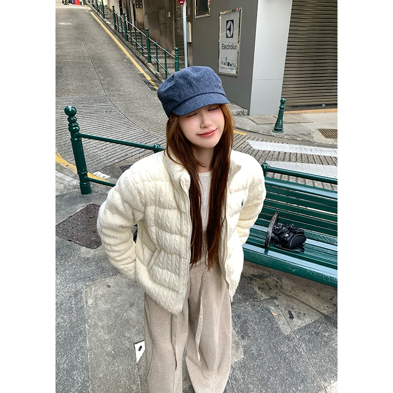 YOKLASS少女家 白色刺绣设计感加厚休闲百搭羽绒服外套 Y39534S54