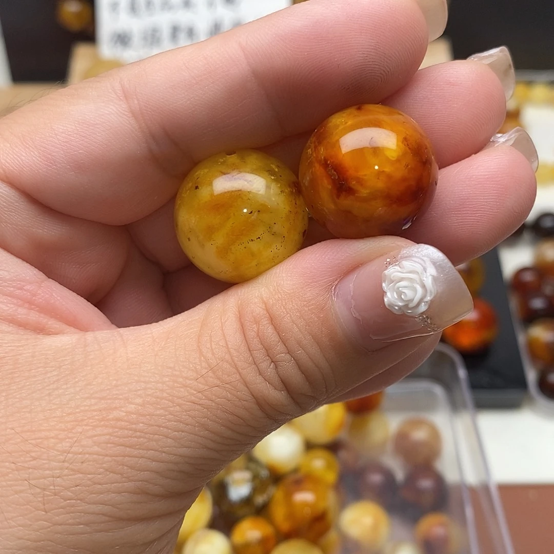 海***A虫珀未镶嵌裸石蜜蜡