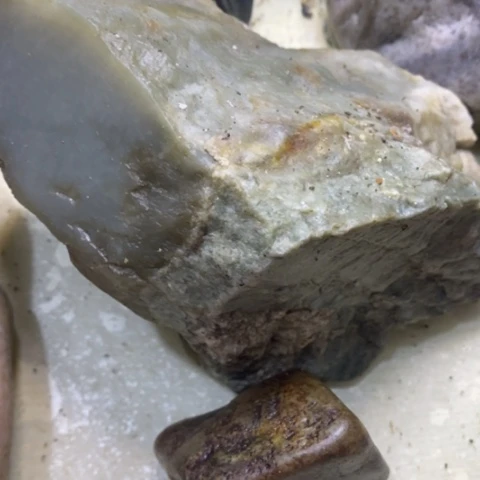 未镶嵌和田玉把件风**狼26R