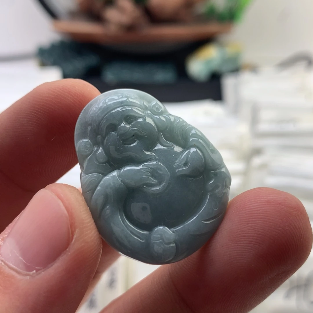 颈饰未镶嵌翡翠财神