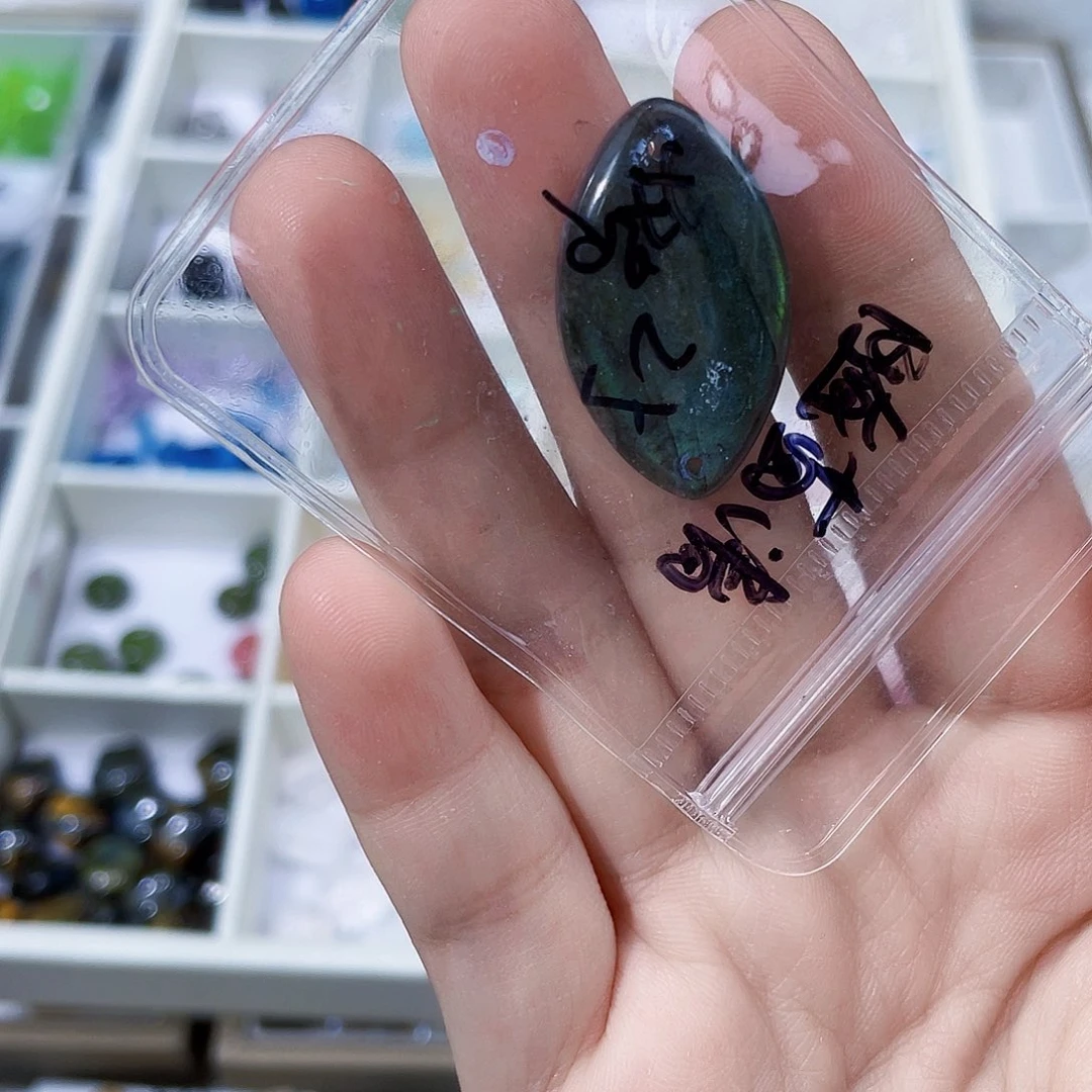 随***清珠宝半成品未镶嵌水晶