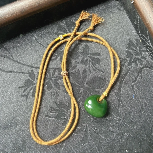 俄碧 红皮 公主扣吊坠 高品