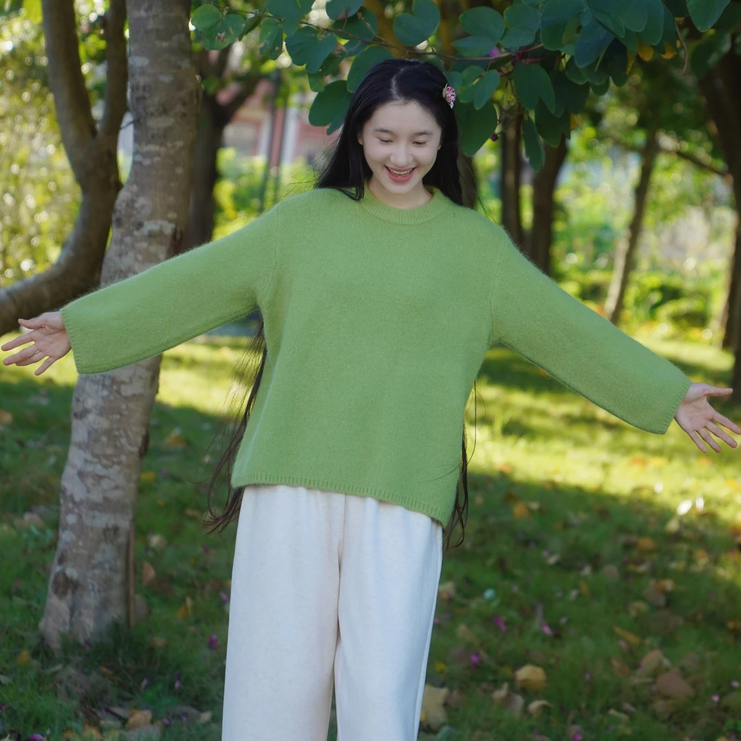 《青苹果》毛衣上衣/