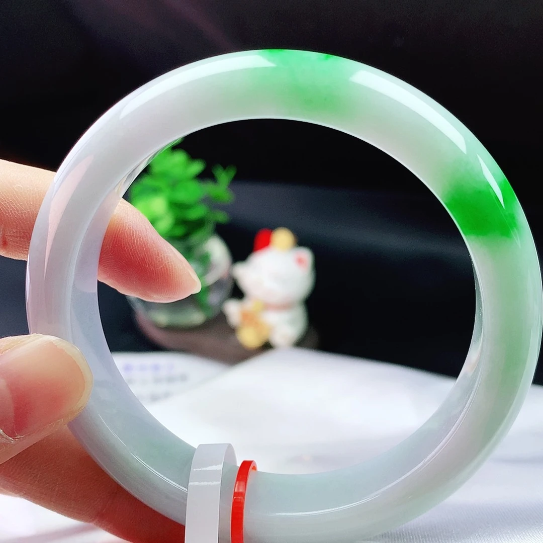 未镶嵌手镯翡翠60轮胎