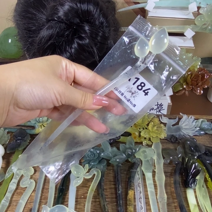 蛇纹石玉未镶嵌发饰