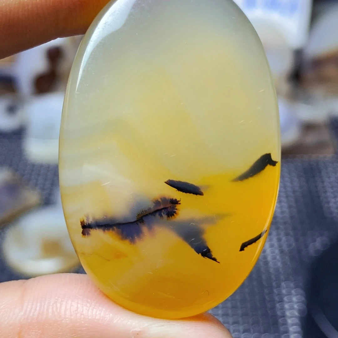 玛瑙/玉髓未镶嵌珠宝半成品