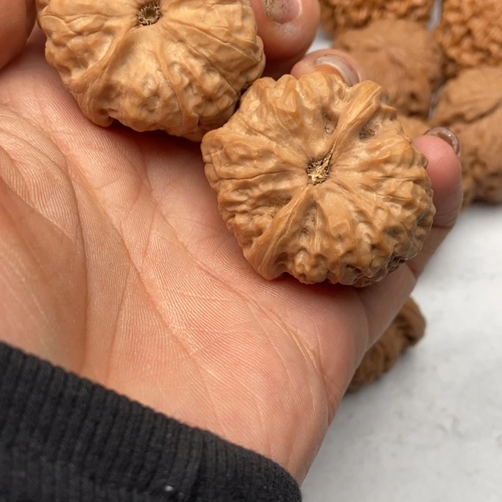 文玩核桃把件丶****蛤蟆