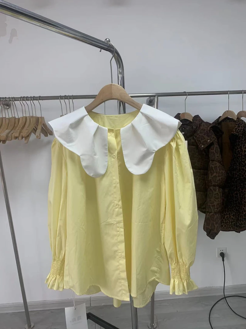 2025新品花瓣娃娃领喇叭袖宽松百搭衬衣